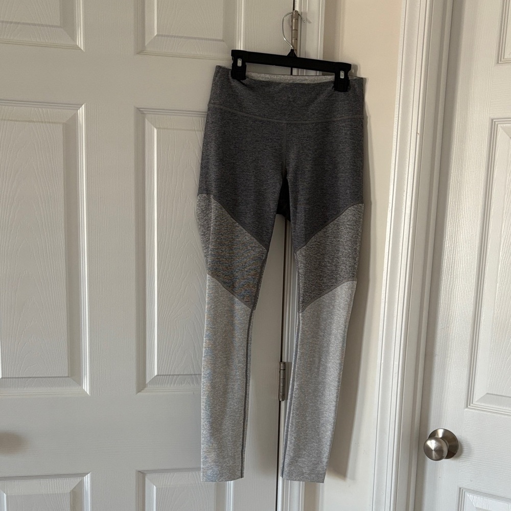 Outdoor Voices Tri Tone Leggings